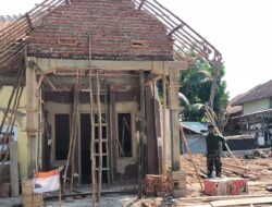 Harapan Baru Mulai Terwujud, Rehabilitasi RTLH Rumah Bapak Rasta dalam TMMD ke-129 Capai 57 Persen