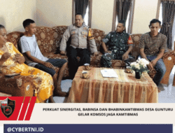 Perkuat Sinergitas, Babinsa dan Bhabinkamtibmas Desa Gunturu Gelar Komsos Jaga Kamtibmas