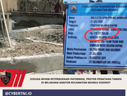 Diduga Minim Keterbukaan Informasi, Proyek Penataan Taman di Belakang Kantor Kecamatan Mundu Disorot