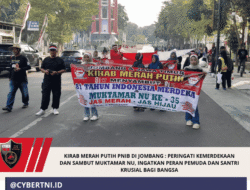 Kirab Merah Putih PNIB di Jombang : Peringati Kemerdekaan dan Sambut Muktamar NU, Ingatkan Peran Pemuda dan Santri Krusial Bagi Bangsa