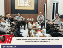 MOMEN KHIDMAT HARI JUANG POLRI: PARA MANTAN KAPOLRI DAN WAKAPOLRI BERSATU DI MABES POLRI