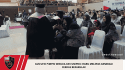 Gus Ufik Pimpin Wisuda XXV UNIPDU: Haru Melepas Generasi Cerdas Berakhlak