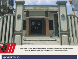 Saat Jam Kerja, Kantor Kepala Desa Mekarwangi Majalengka Tutup, Kades Dan Perangkat Desa Tidak Ditempat