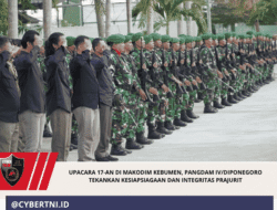 Upacara 17-an di Makodim Kebumen, Pangdam IV/Diponegoro Tekankan Kesiapsiagaan dan Integritas Prajurit