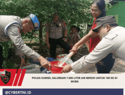 Polda Sumsel Salurkan 7.000 Liter Air Bersih untuk 100 KK di Muba