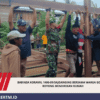 Babinsa Koramil 1406-09/Sajoanging Bersama Warga Gotong Royong Mendirikan Rumah
