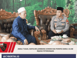 Awali Tugas, Kapolres Jombang Sowan Kiai Ponpes Darul Ulum Rejoso Peterongan