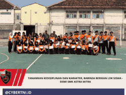 Tanamkan Kedisiplinan dan Karakter, Babinsa Berikan LDK Siswa – Siswi SMK ASTRA MITRA
